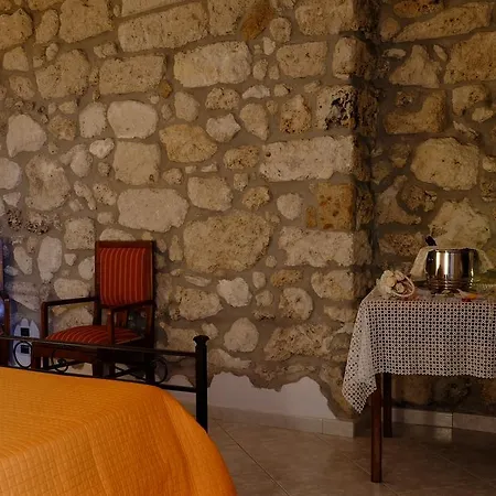 Lidia - La Maestra Del Borgo * Tocco da Casauria