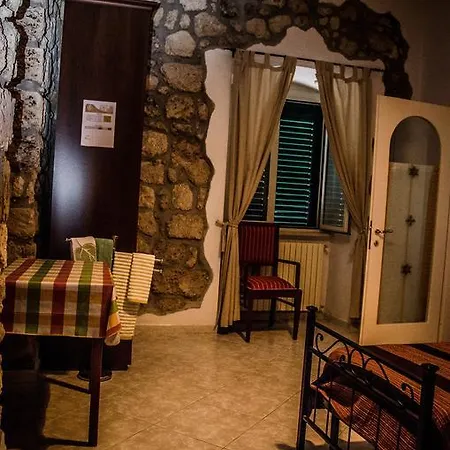 Bed and breakfast Lidia - La Maestra Del Borgo